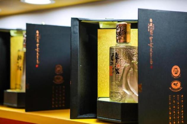 醉三秋白酒品牌